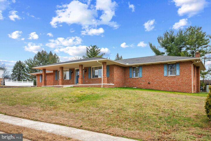 Property Photo: 1958 High Street PA 17408