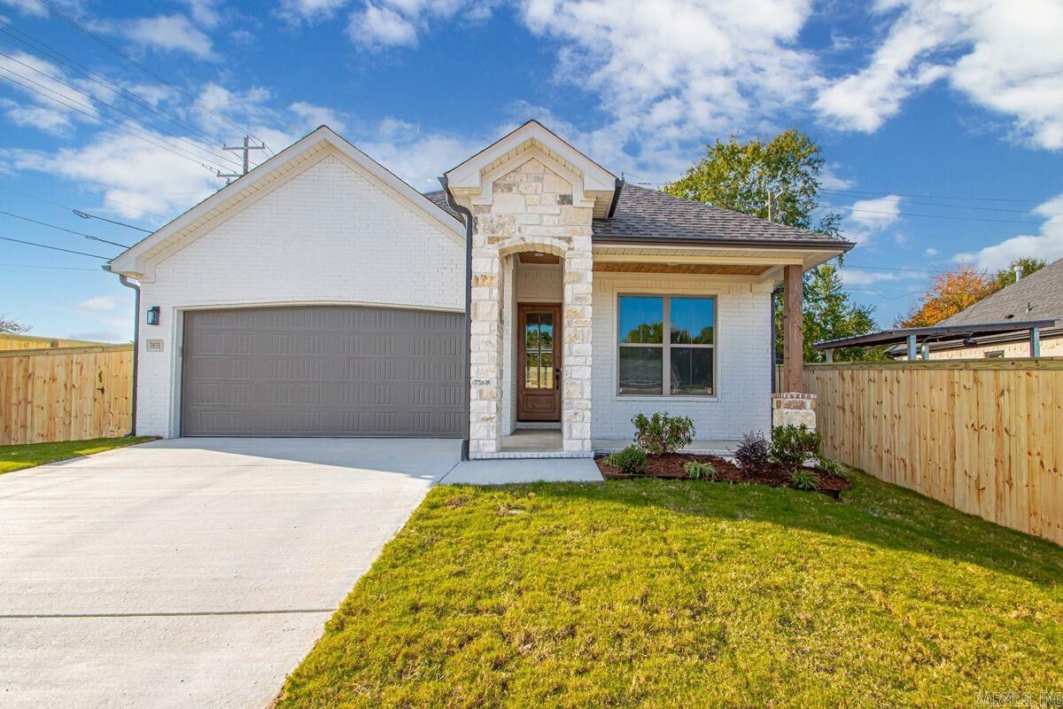 Property Photo:  3851 Spencer Crossing Drive  AR 72019 