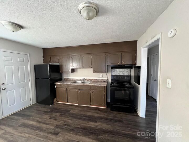 Property Photo:  105 McGee Street  SC 29715 