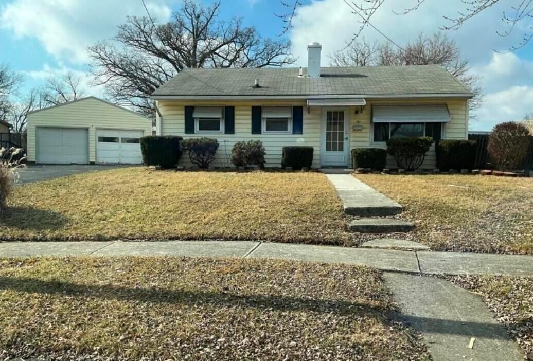 Property Photo:  4 Poppy Place  OH 43302 