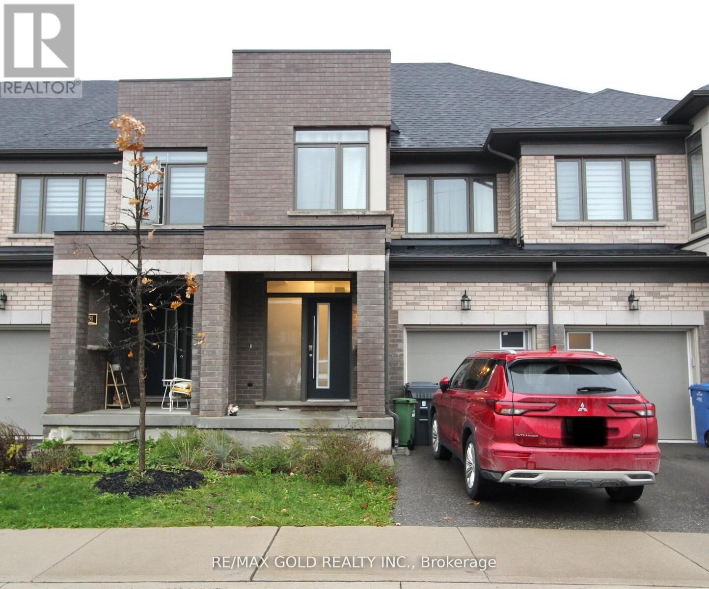 Property Photo:  166 Deerpath Drive 52  ON N1K 0E2 
