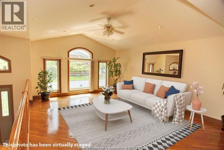 Property Photo:  128 Marina Grove  ON N9K 1C9 