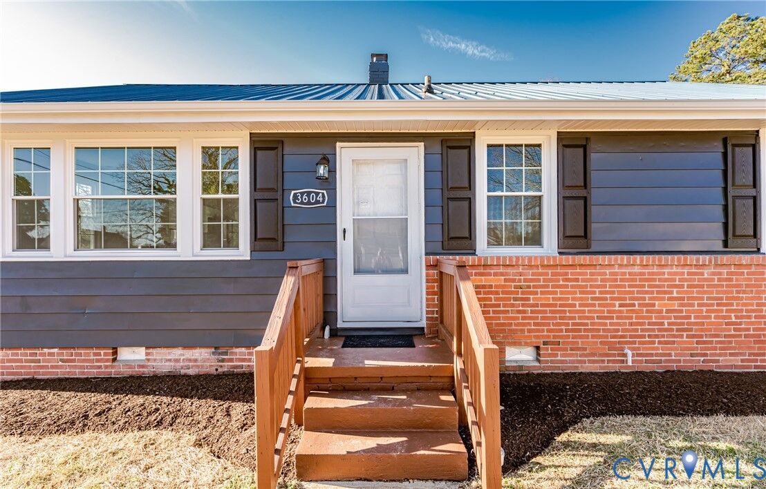 Property Photo:  3604 Ammons Avenue  VA 23223 