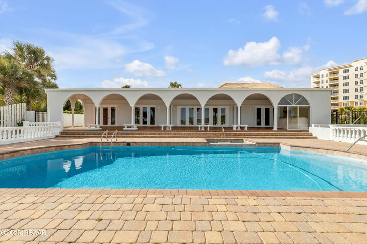 Property Photo:  2117 Ocean Drive  FL 32169 