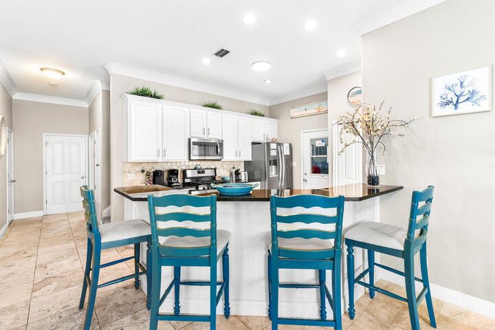 Property Photo:  4430 Ocean View Drive  FL 32541 