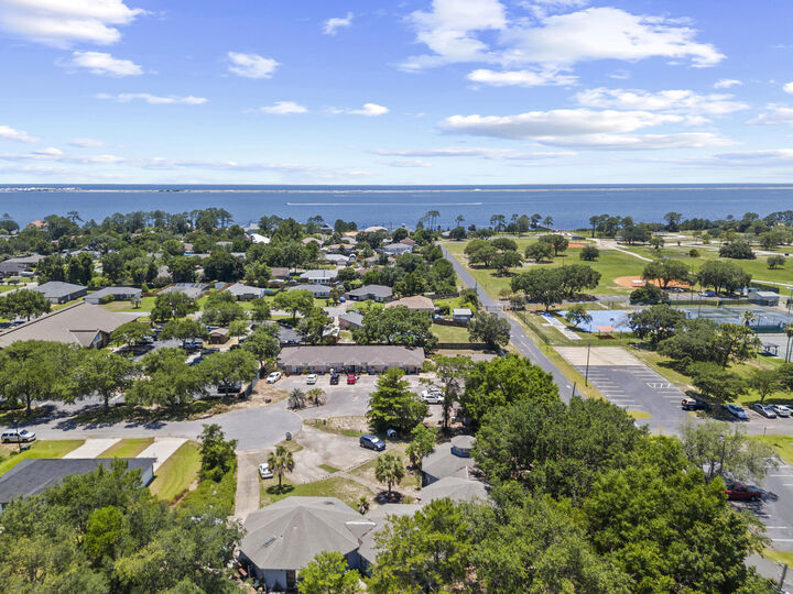 Property Photo:  6904 Sea Turtle Circle  FL 32566 