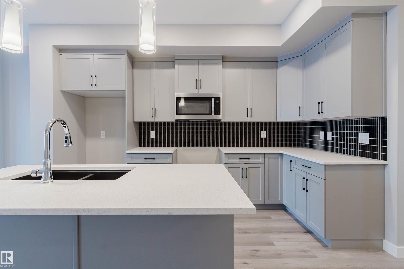 Property Photo:  5418 69 Street  AB T4X 2Z7 