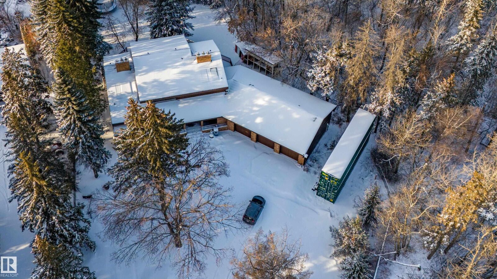 Property Photo:  3550 199 Street NW  AB T6M 2N5 