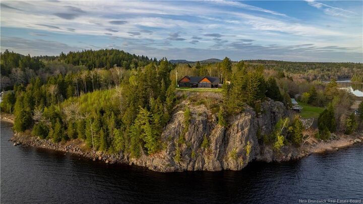 Property Photo:  15 Bluff Road  NB E5C 0J4 