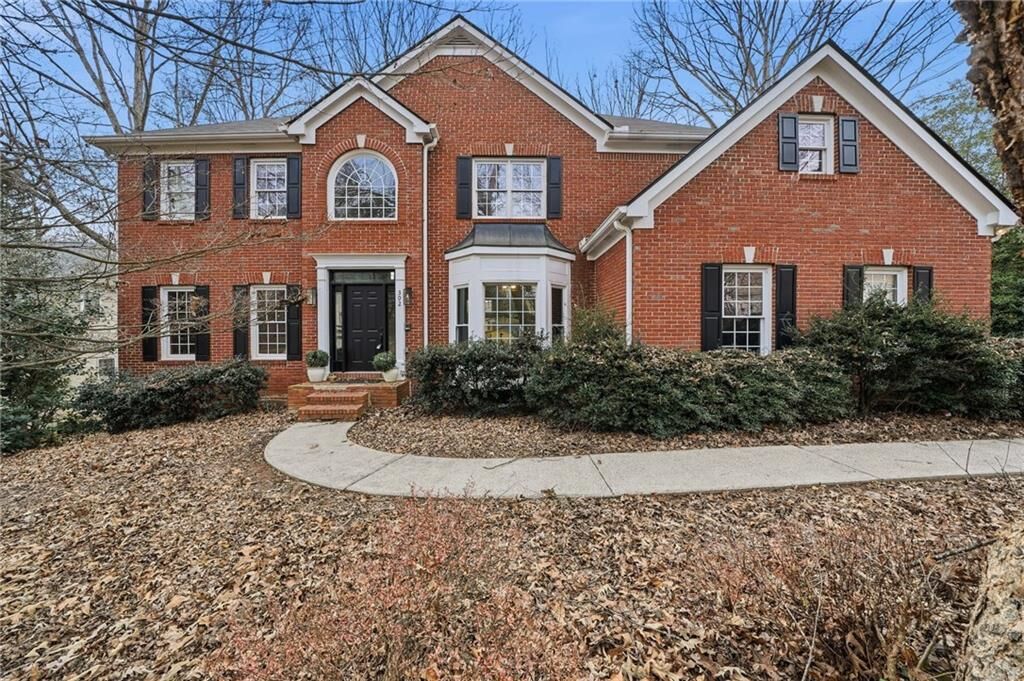 Property Photo:  302 Mosswood Court  GA 30189 