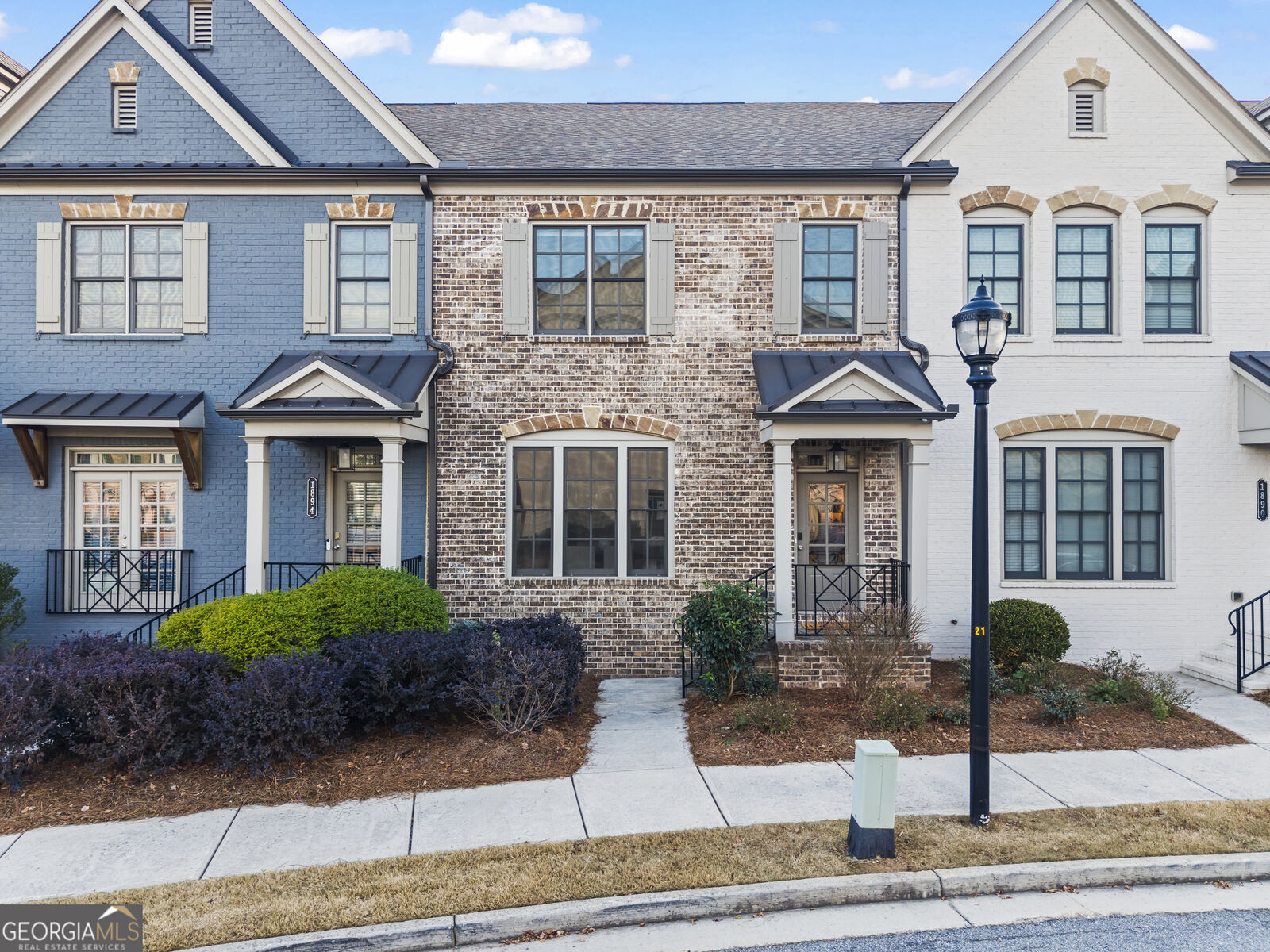 Property Photo:  1892 Skyfall Circle NE  GA 30319 