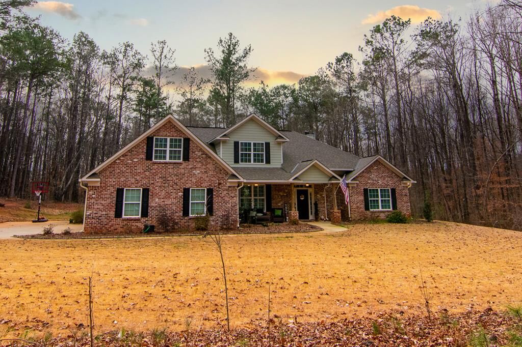 Property Photo: 3337 Lower Blue Springs Road GA 31811