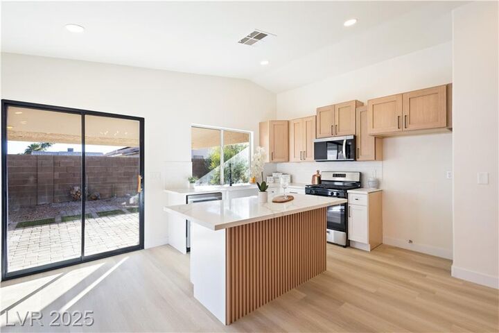 Property Photo: 1941 Emerald Green Avenue NV 89106
