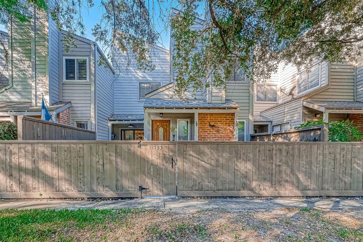 Property Photo:  11733 Lakeside Place Drive  TX 77077 