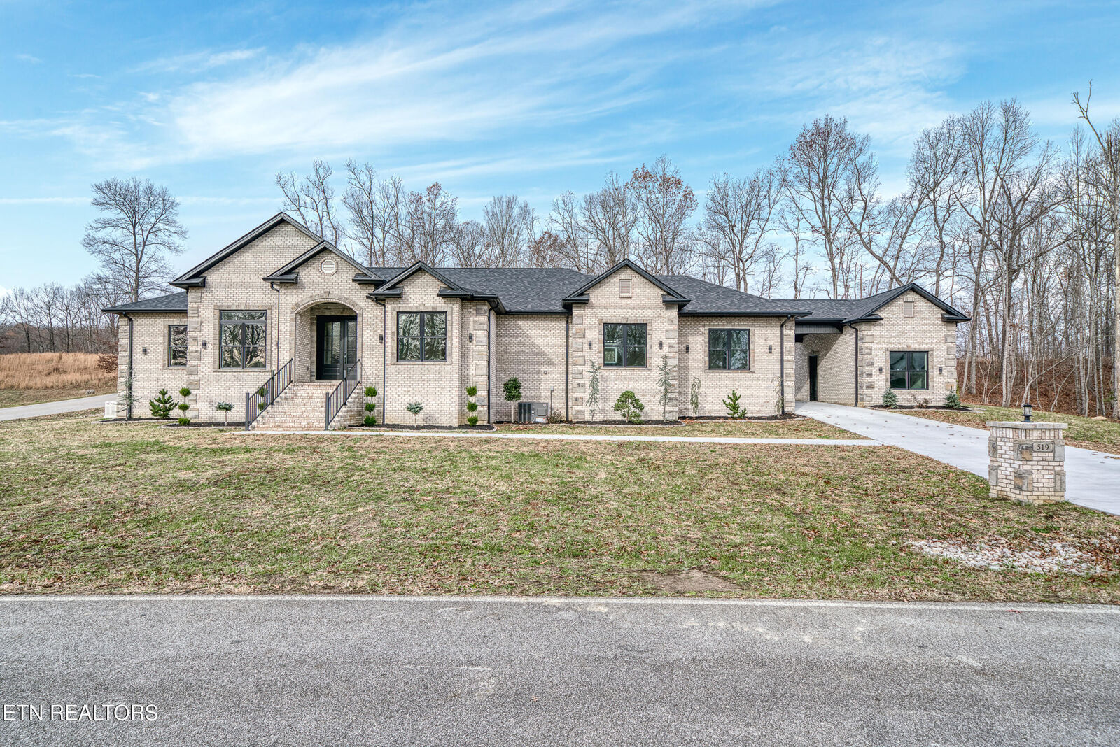 Property Photo:  519 Cumberland View Drive  TN 38555 