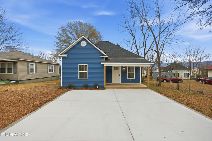 Property Photo:  423 Illinois Ave  TN 37331 
