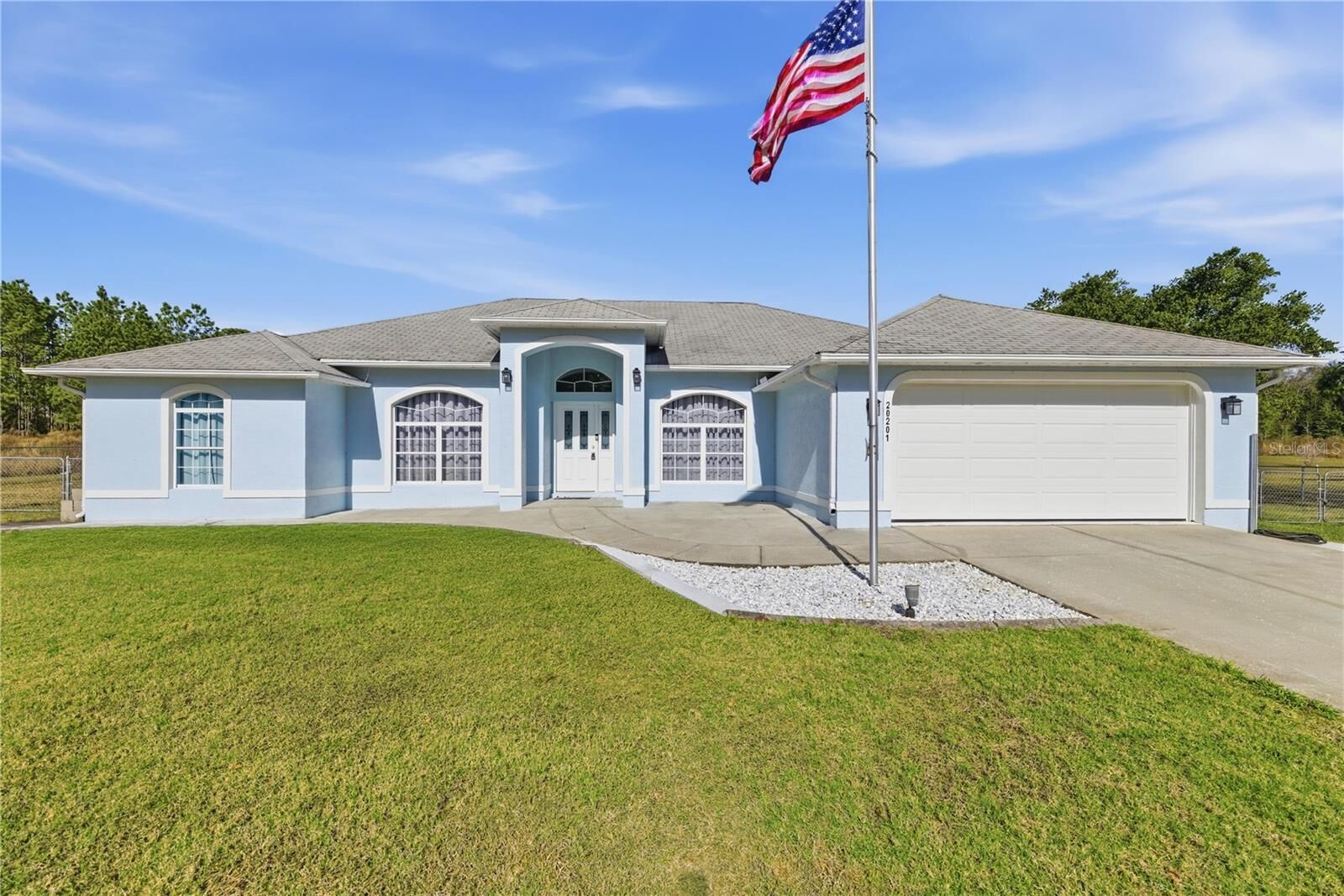 Property Photo:  20201 SW Cardinal Avenue  FL 34431 