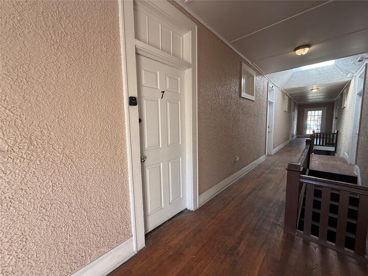 Property Photo:  730 W Central Avenue 7  FL 33880 