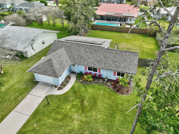 Property Photo: 26 Fillmore Lane FL 32137