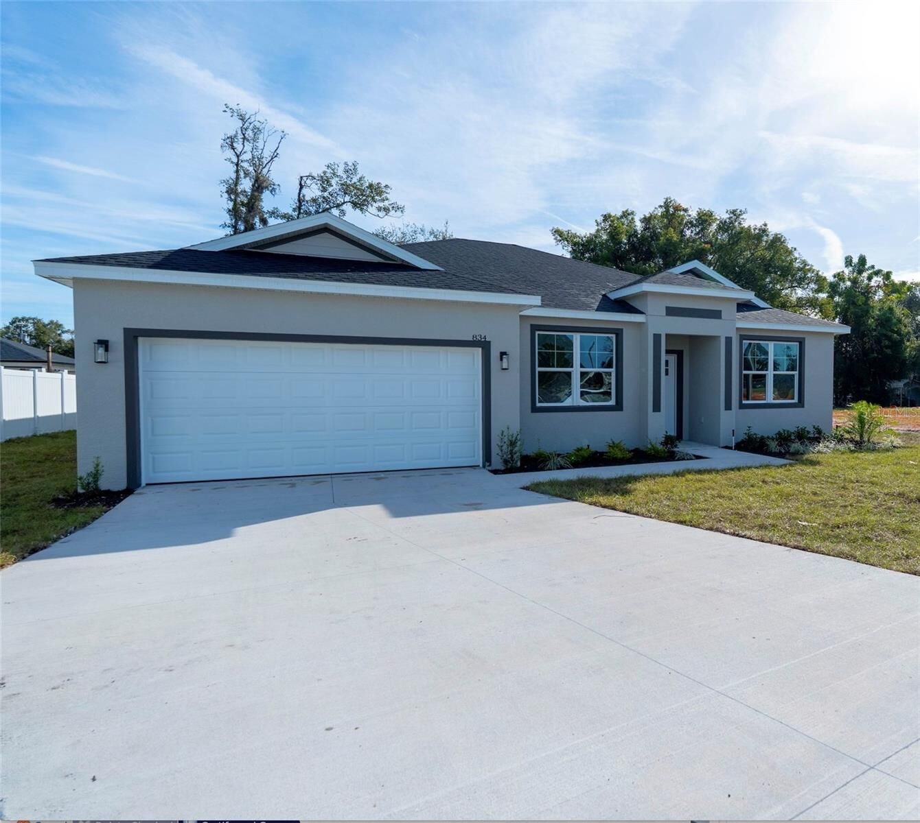 Property Photo:  834 N Joanna Avenue  FL 32778 
