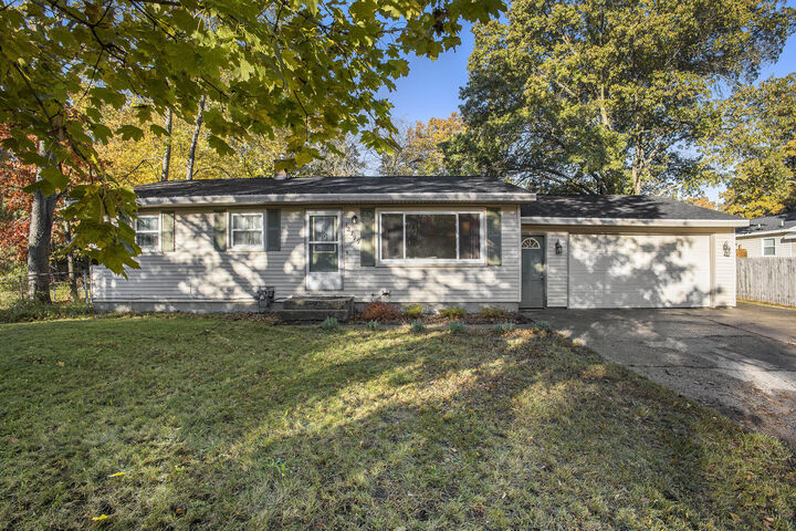 Property Photo: 12799 144th Avenue MI 49417