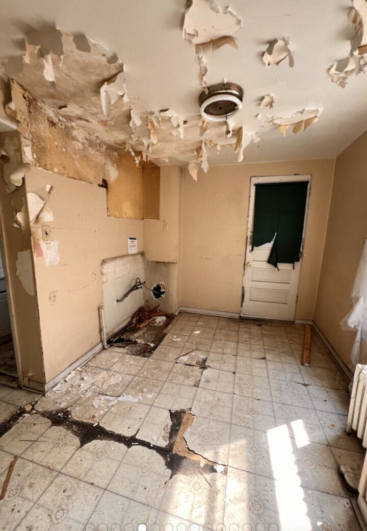 Property Photo:  6737 S Champlain Avenue  IL 60637 