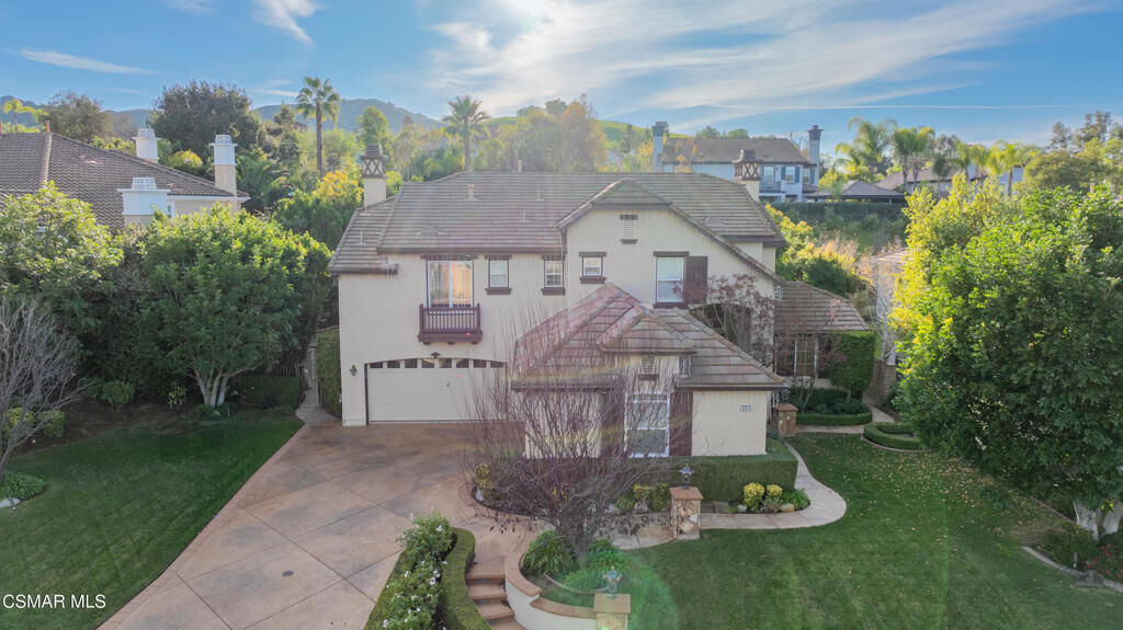 Property Photo:  551 Rustic Hills Drive  CA 93065 