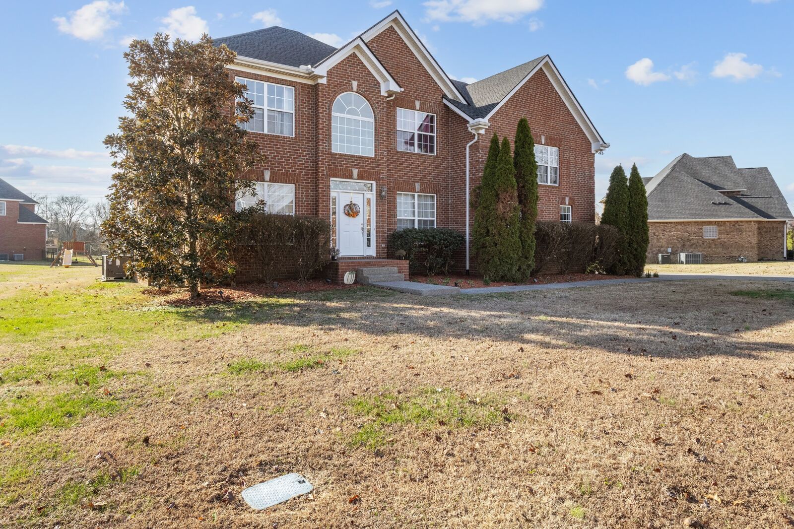 Property Photo:  115 Myrtlewood Ln  TN 37075 