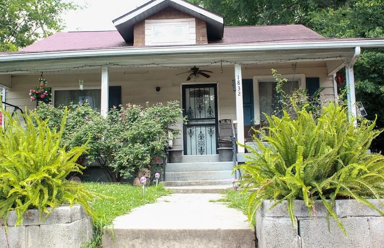 Property Photo:  1832 10th Ave N  TN 37208 