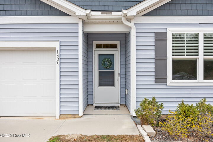 Property Photo: 1326 Cadbury Castle Drive SE NC 28422