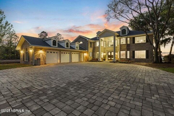 Property Photo:  12926 Riverplace Court  FL 32223 