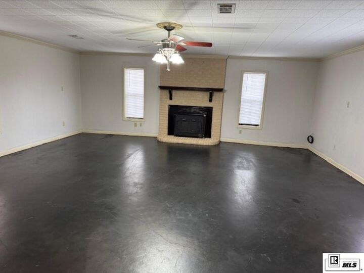 Property Photo:  205 Adams Street  LA 71418 