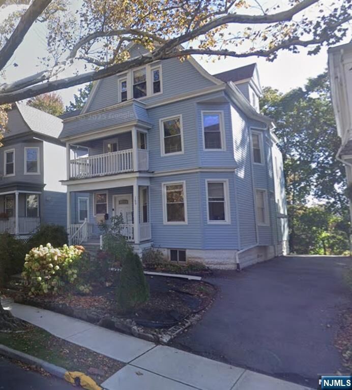 Property Photo:  169 Hillside Avenue  NJ 07028 