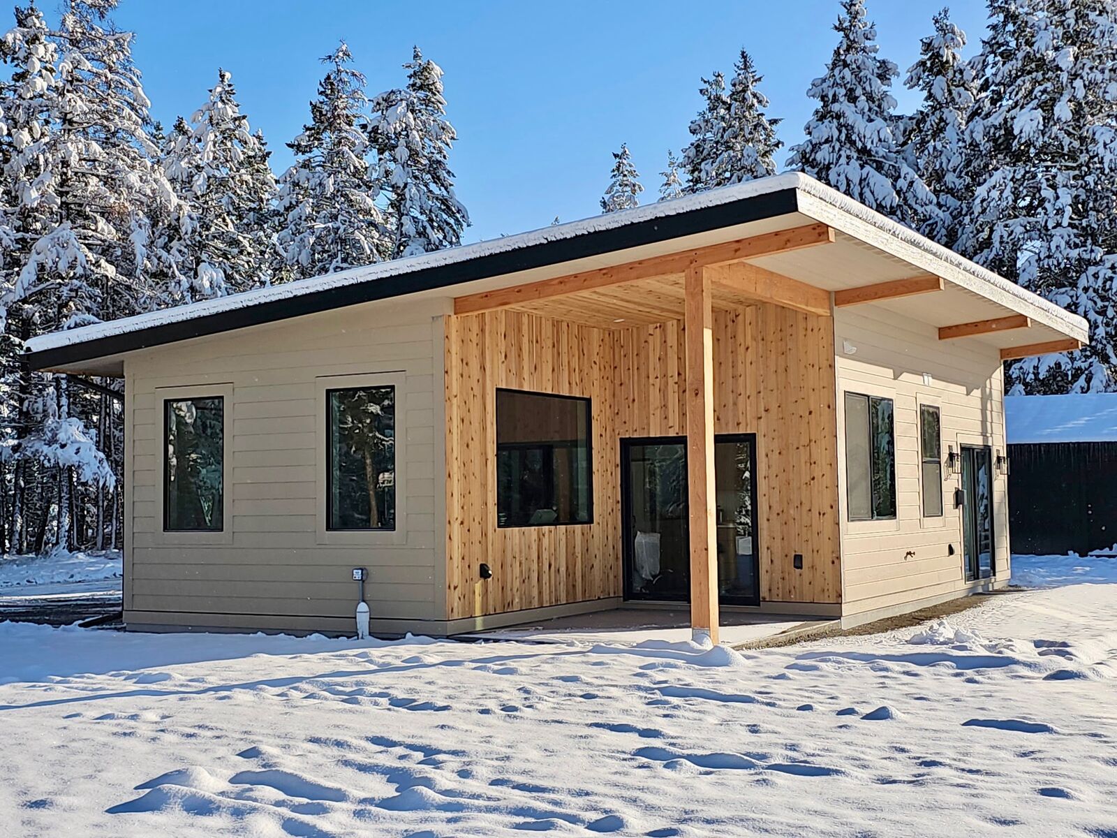 Property Photo: 1310 Prairie View Road MT 59901