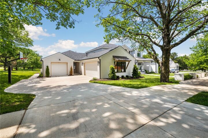 Property Photo:  219 W Lawson Street  AR 72703 