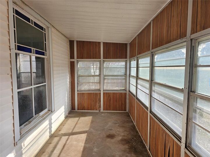 Property Photo:  311 E Jefferson Street  OK 74873 