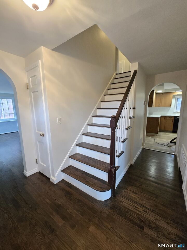 Property Photo:  226 Camp Street  CT 06062 