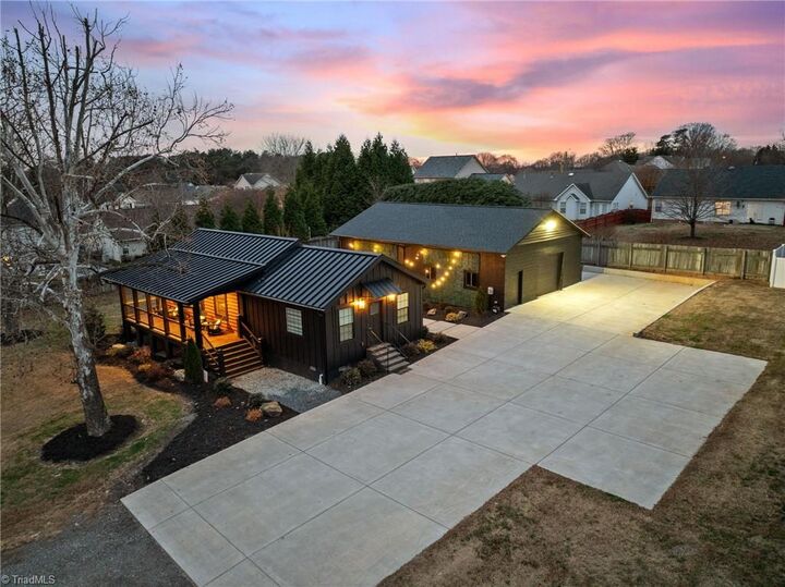 Property Photo:  4627 Kernersville Road  NC 27284 