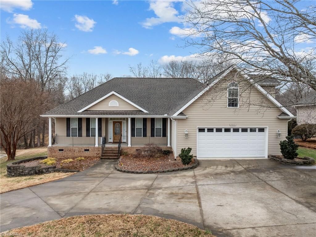 Property Photo:  308 Canterbury Drive  NC 27262 