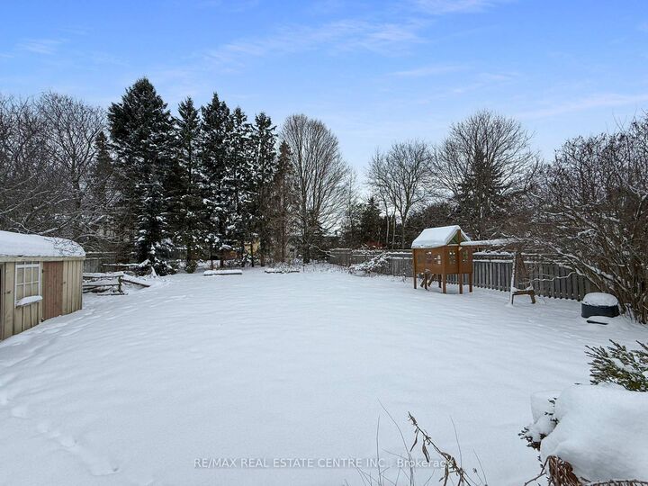 Property Photo: 144 Wheelock Street ON N0B 1T0