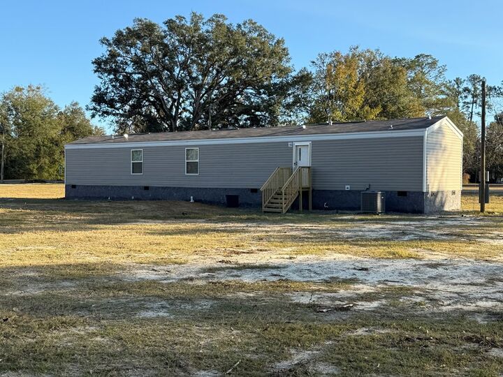 Property Photo:  95 Azalea St.  GA 31638 