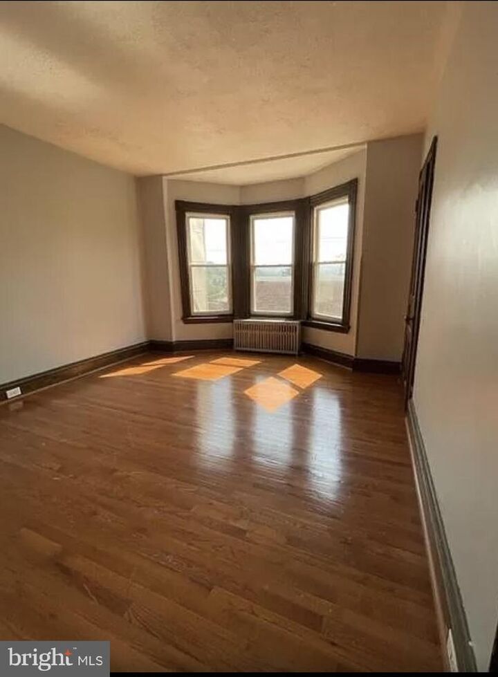 Property Photo:  166 Clymer Street  PA 19602 