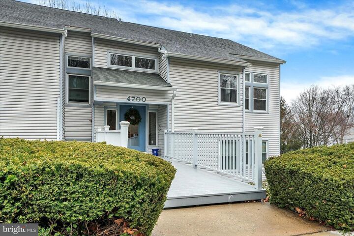 Property Photo:  4711 Birch Circle  DE 19808 