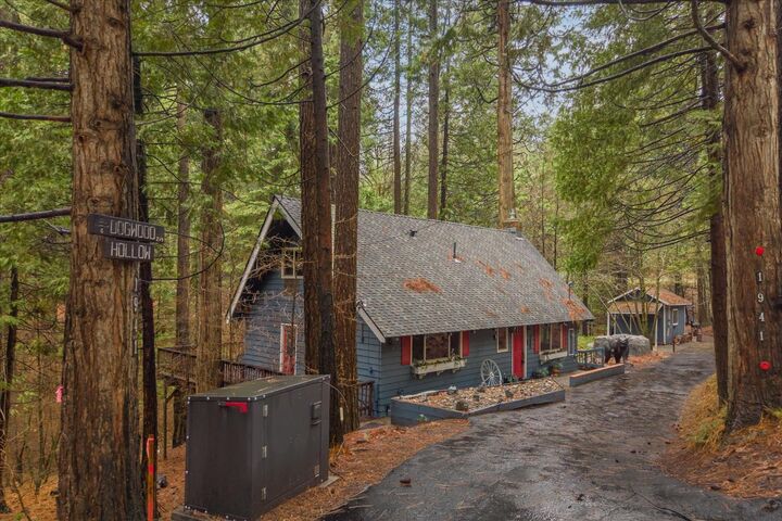 Property Photo:  1941 Fairway Drive  CA 95223 