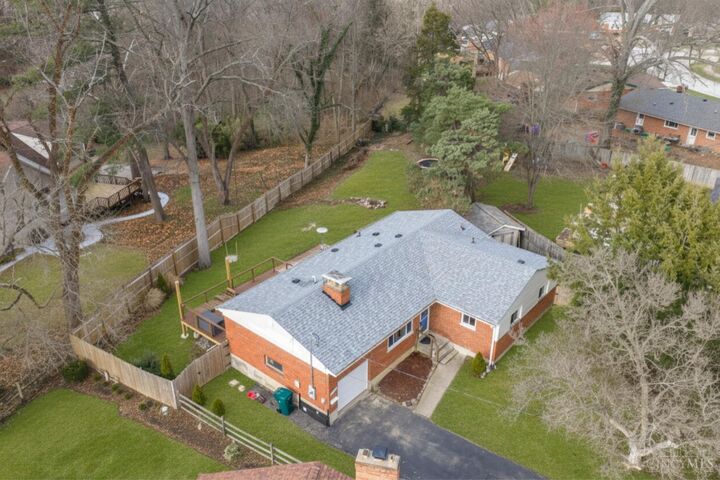 Property Photo:  1225 Dean Court  OH 45230 