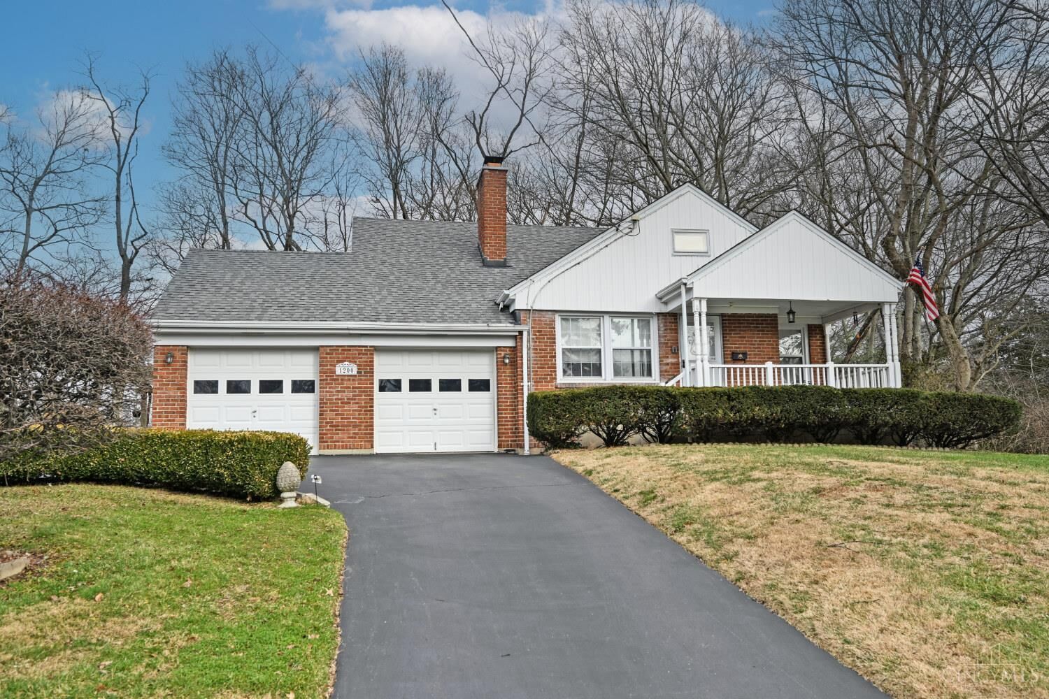 Property Photo:  1200 Wayside Place  OH 45230 