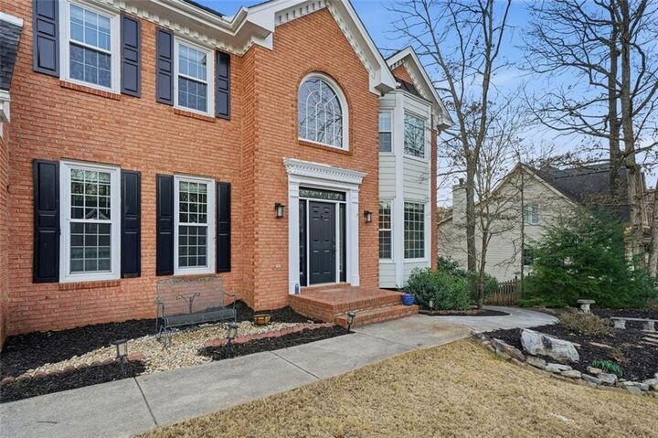 Property Photo: 4950 Red Robin Ridge GA 30022