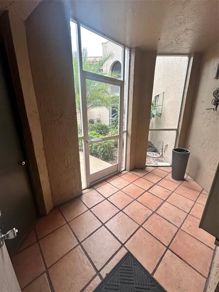 Property Photo:  401 SW 86th Ave 103  FL 33025 