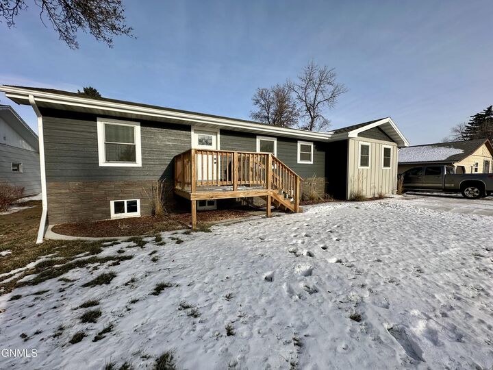 Property Photo:  114 3rd Street NE  ND 58545 