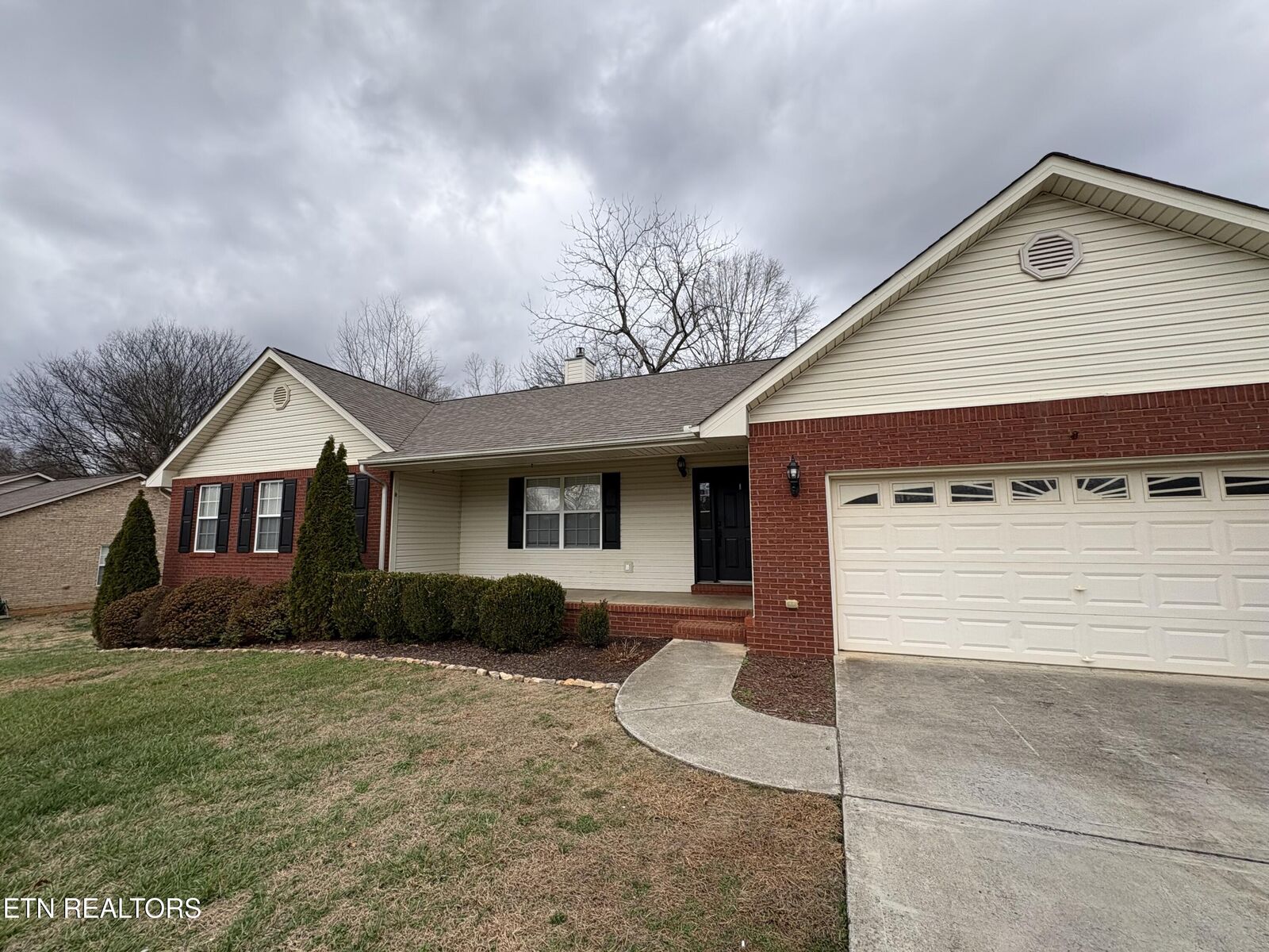 Property Photo:  130 Hillsborough Lane  TN 37772 
